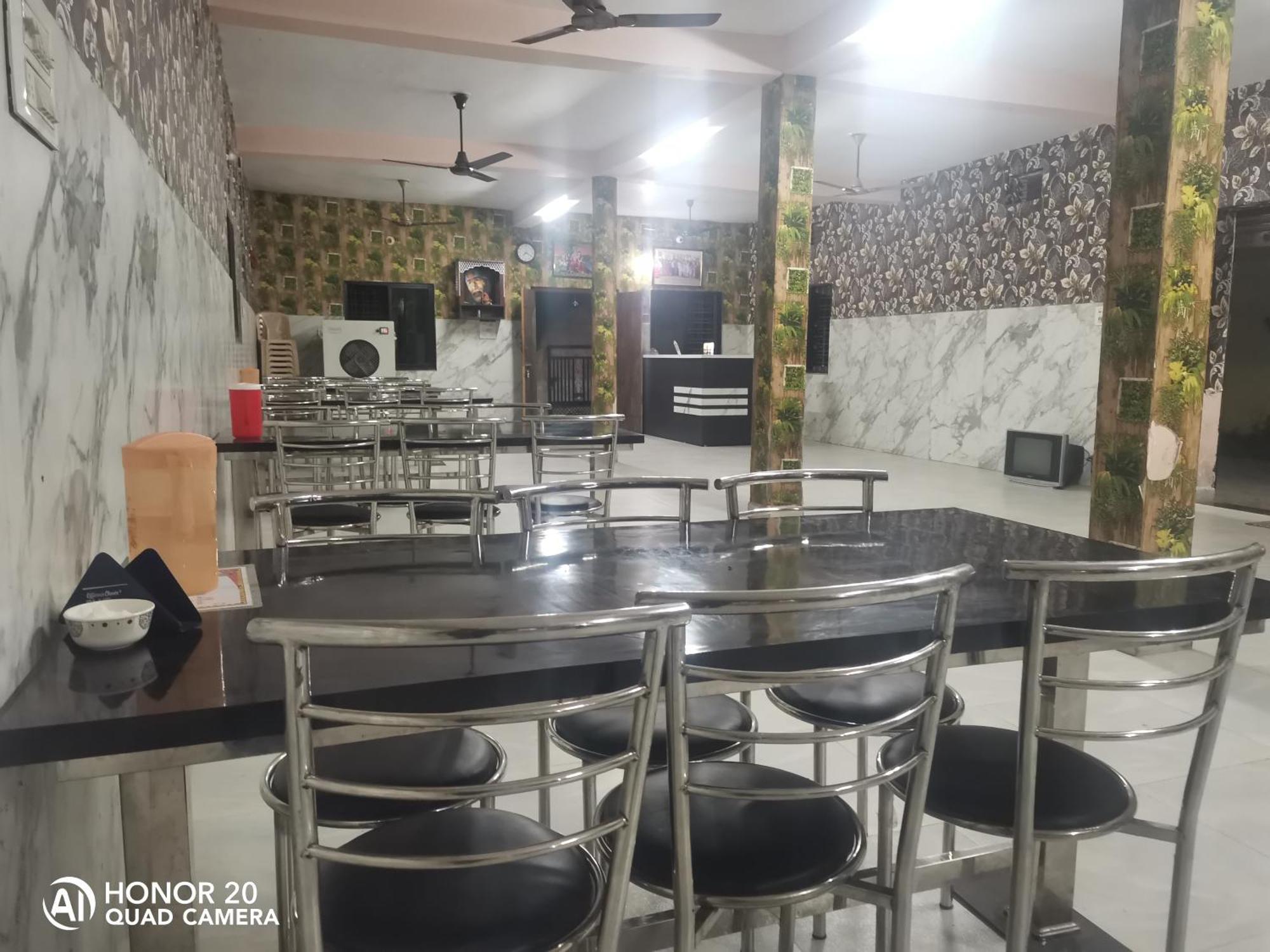 Ramtek Amarjyoti Family Restaurant And Hotel מראה חיצוני תמונה